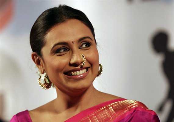 मराठी बोलता आलंच पाहिजे ? तर मग हसू नका