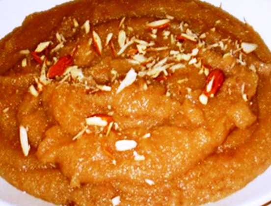 बेसन और सूजी का हलवा