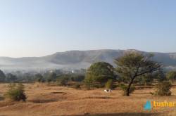 गिरिभ्रमण : जमनानाथ 