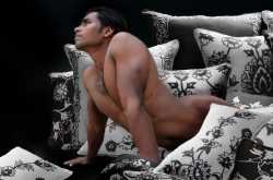 “Jaisalmer”, Red Halo iconic design