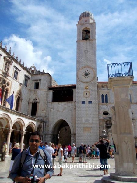 দুভ্রভনিকের রাজপথ ধরে (Stradun, Dubrovnik, Croatia)