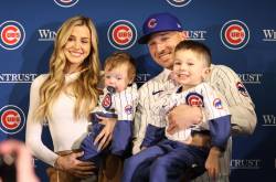 “I’ve Taken Over” - Alex Bregman’s Wife Reagan Sends Playful Warning While Hijacking Cubs 3B’s Live BP Session