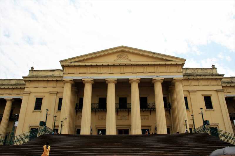 10 Interesting Facts Of Hazarduari Palace, Murshidabad - I Share