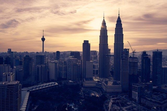 5 Reasons To Visit Kuala Lumpur & How To Plan The Trip