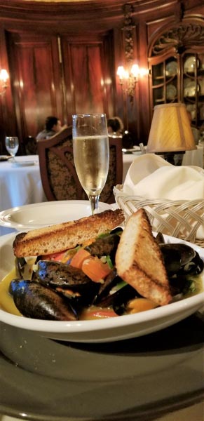 A Brilliant Canvas, A Perfect Date And The Ultimate Getaway!