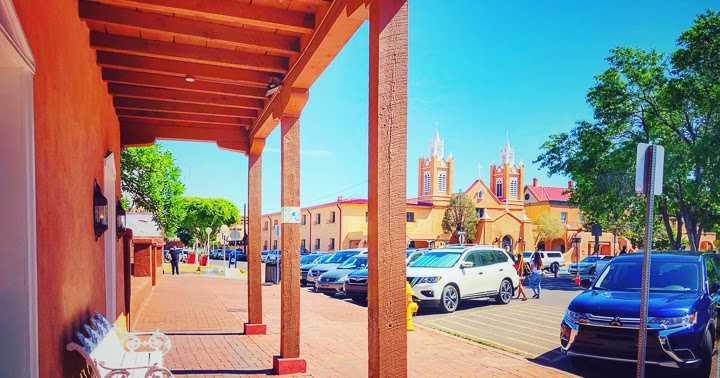 Albuquerque Old Town - One Of The Best Places To Explore In New Mexico State Of USA