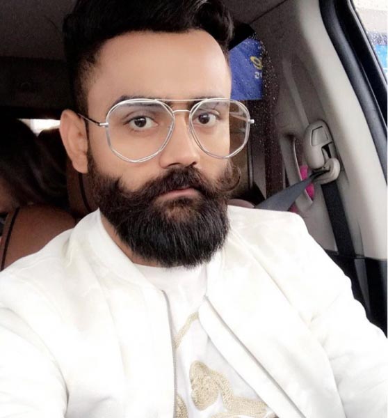 Amrit Maan Biography,Â Affair,Â Family,Â Weight, Height, Age, Wiki