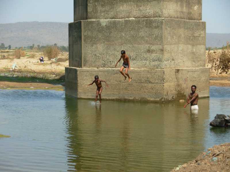 Bachpan Aur Narmada (Childhood And River Narmada)
