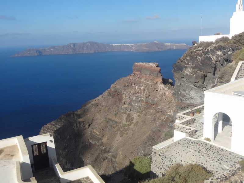 Caldera View : Hiking Fira To Oia Via Skaros Rock