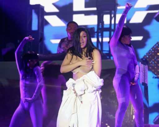 Cardi B Forced To Perform In Bathrobe After Bonnaroo Wardrobe Malfunction - SoundNobs.com