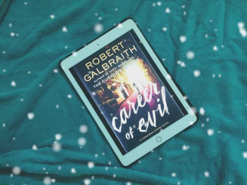 Career Of Evil (Cormoran Strike Series) - Robert Galbraith