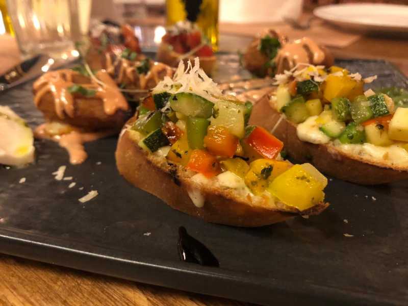 Chianti Authentic Italian Restaurant Opens In Phoenix Mall Chennai - Vegetarian Food Review