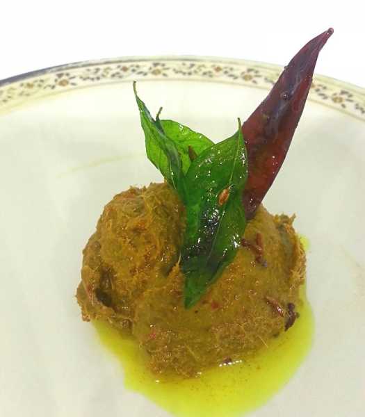 Chinta Chiguru Pachadi/Tamarind Leaves Chutney - Krishrecipes