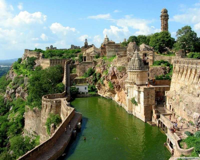 Chittorgarh Saga | Legends And Monuments - Wandering Cerebrations