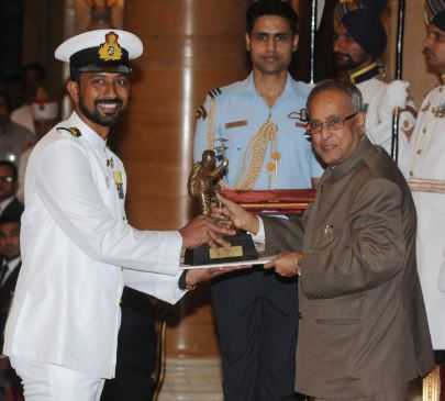 Commander Abhilash Tomy Biography: Indian Hero Of Golden Globe Race