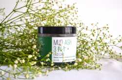 Cult Classics from my Beauty Stash - Swati Vijayan