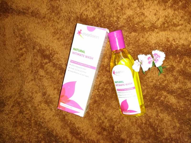 Everteen Natural Intimate Wash Review | Lifestyle Blog Post
