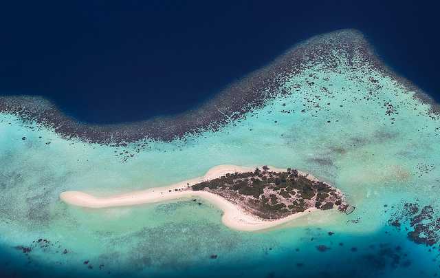 Foodalong - Travel And Food Around The World