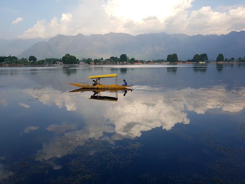 Friday Photo: Clouds On The Water - Itchy Feet