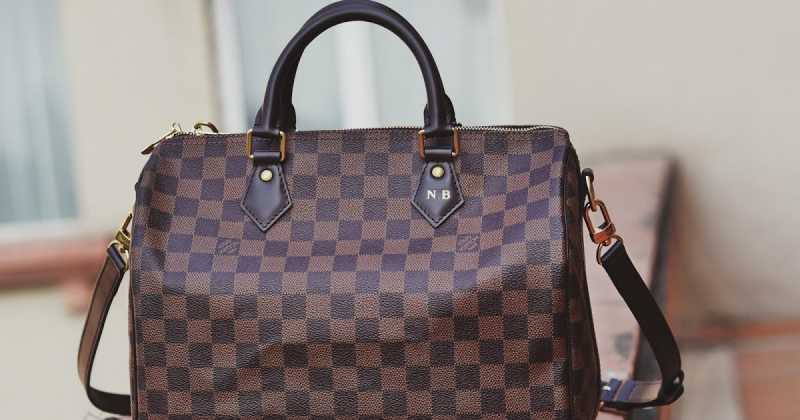 Guide To Buying Your First Luxury Handbag | Five Points To Remember Before Your Big Splurge
