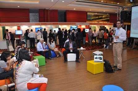 HR Thoughts: Creating Social Media Identity @TechHR