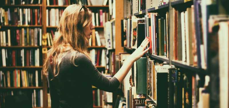 How Do You Choose A Book To Read?