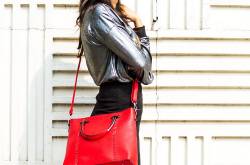 How to wear a Metallic Sweatshirt? | Style Over Coffee