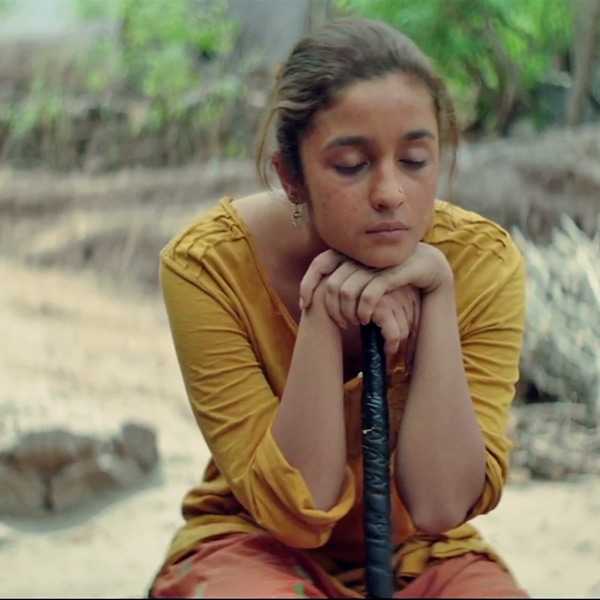 Ikk Kudi Lyrics With English Translation - Udta Punjab