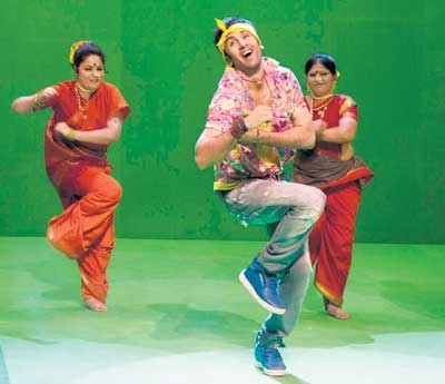 Item Boy Ranbir | Ranbir To Become Item Boy For Chillar Party | Ranbir And Chillar Party