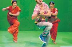 Item Boy Ranbir | Ranbir to Become Item Boy For Chillar Party | Ranbir and Chillar Party