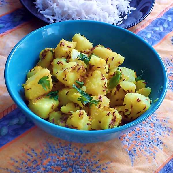 Jeera Aloo Recipe - Roast Potatoes With Cumin Seeds - My Indian Taste