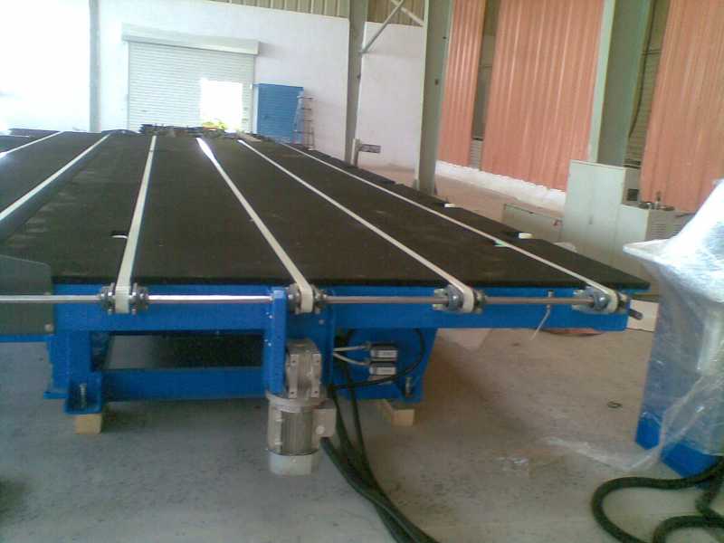 Jumbo Size RUNNER Cutting Table