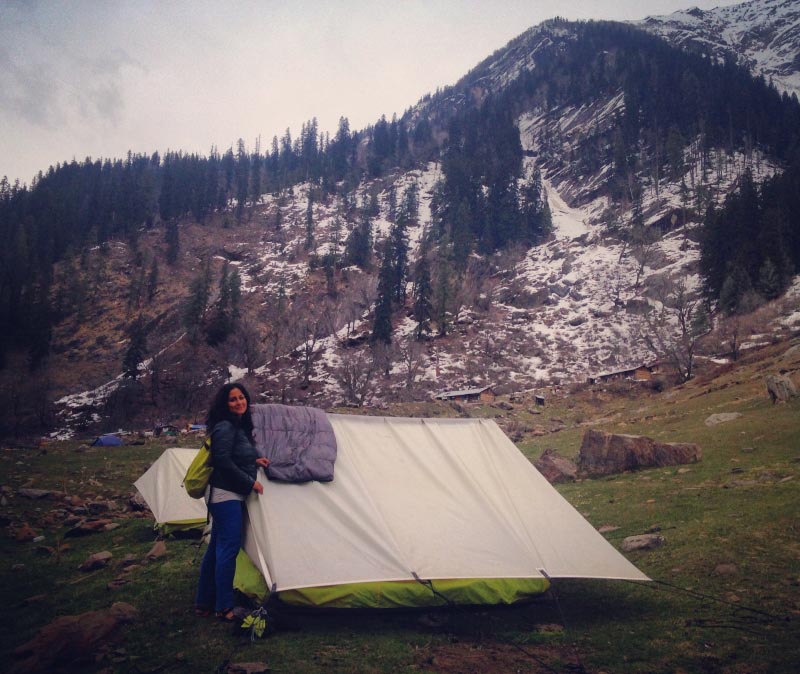 Khirganga. Trek Through Apple Blossoms, Waterfalls And Hot Spring Heaven - The Travel Shrink