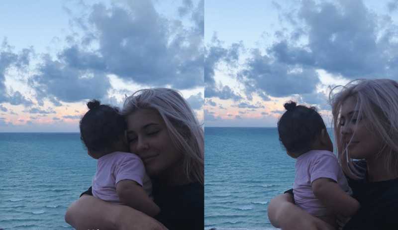 Kylie Jenner Watches The Sunset With Daughter Stormi - Secretgist