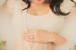 Maternity Session: Richa & Manik (Manchi 2.0) – Milk Bath