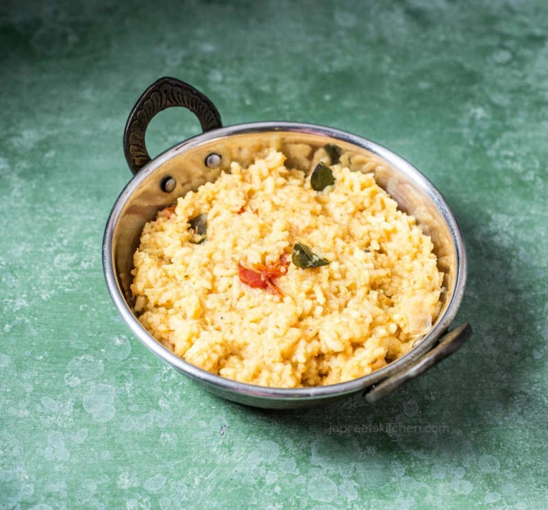 Moong Dal Khichdi Recipe | Siru Paruppu Sadam | Jopreetskitchen