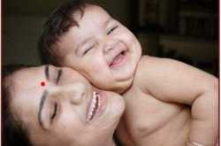 Mother Hindi Short Quotes, Poems, Shayari and Picture Messages