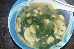 Mushroom and Bok Choy Soup