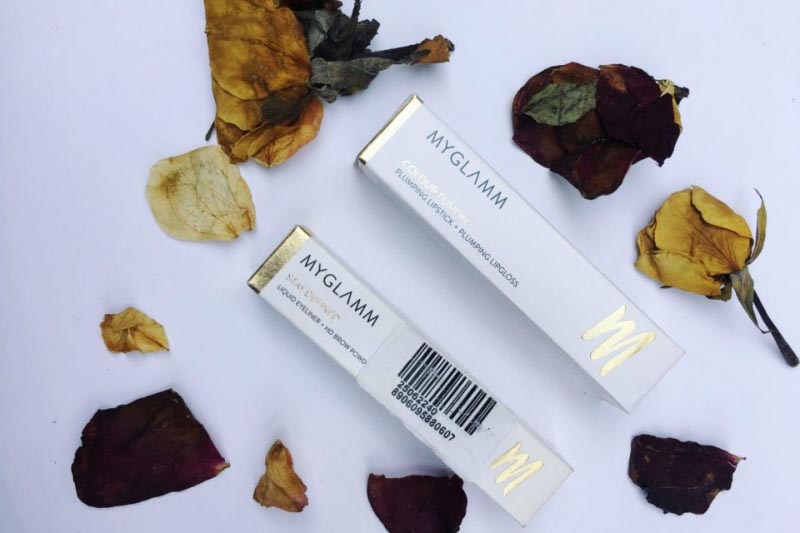 My Glamm Plumping Lipstick And Liquid Eyeliner Review