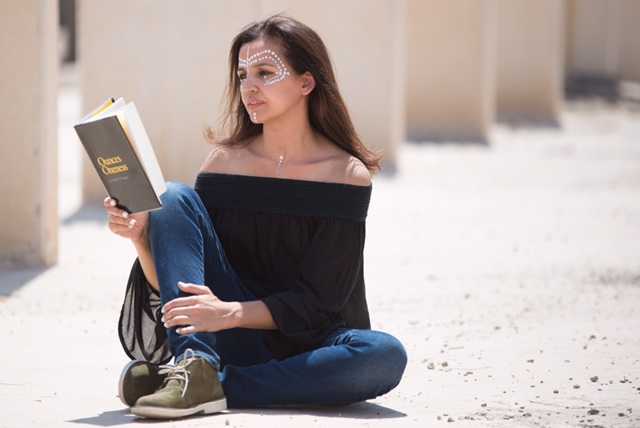 Nejoud Al-Yagout: Author Interview - Munni Of All Trades