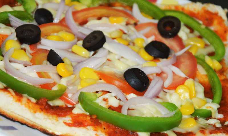 PAN PIZZA-BREAD BASED