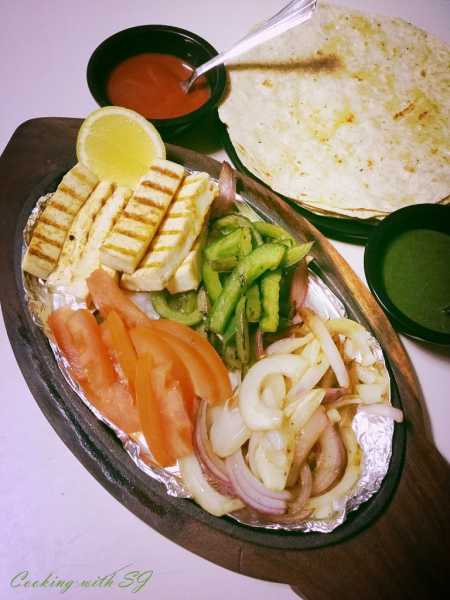 Paneer Fajitas