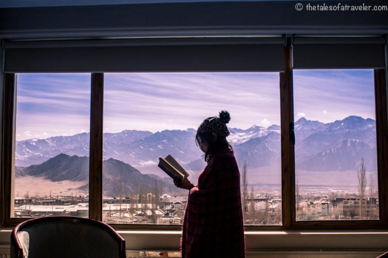 REASONS NOT TO QUIT YOUR JOB TO TRAVEL