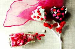 Ragi Nutella Cake Pops | Valentines Day special- Video Recipe - Pirate Of Kitchen