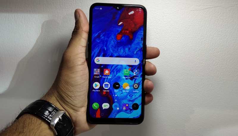 Realme 3 Pro Best Price In India 2019, Specs & Review - OnlyLoudest