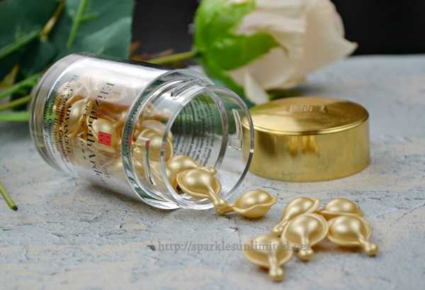 Review: Elizabeth Arden Advanced Ceramide Capsules Daily Youth Restoring Serum - Sparkles Unlimited