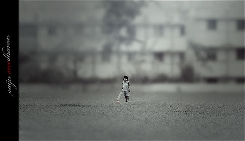 Robin As Wicket Keeper-its New Form Of The Game