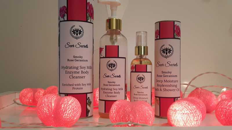SEER SECRETS SMOKY ROSE GERANIUM HYDRATING SOY MILK ENZYME BODY CLEANSER & Deep Moisture Replenishing Bath & Shower Oil REVIEW
