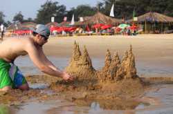 Sand Art / Artist