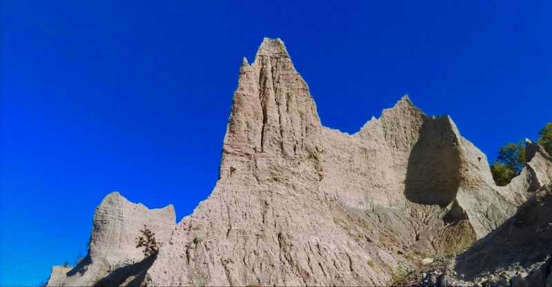 Saturday Hike To Chimney Bluffs State Park